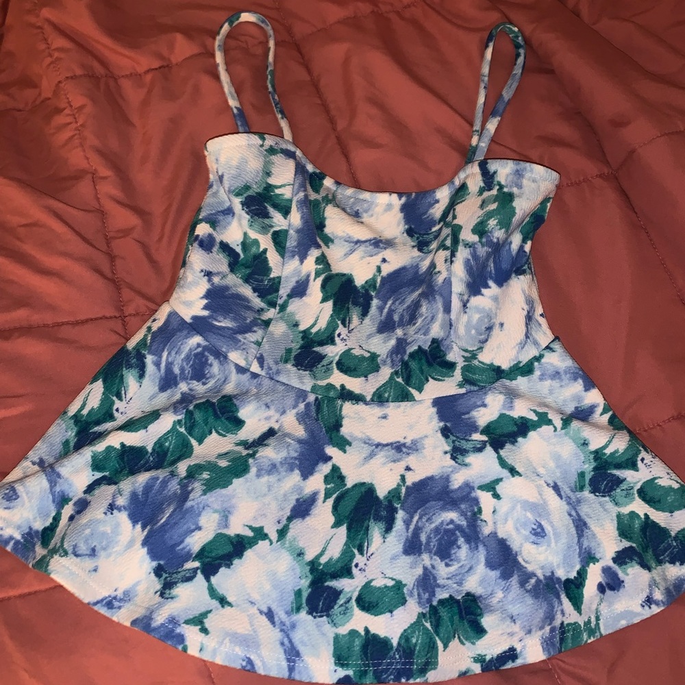 Flowy floral tank top